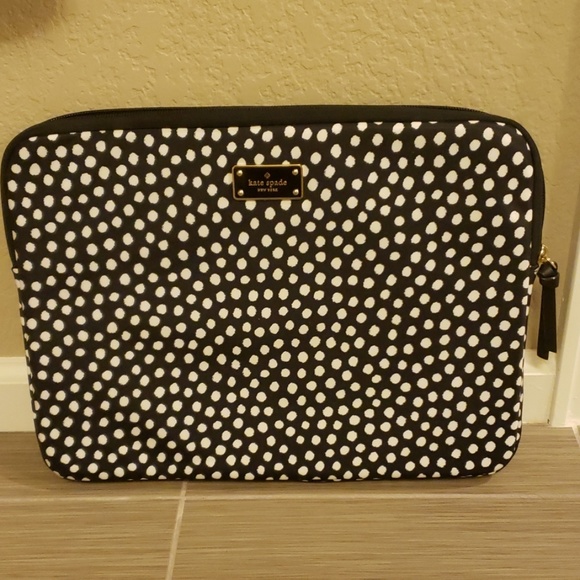 kate spade Accessories - Kate Spade polka dot laptop sleeve kate spade Accessories - Kate Spade polka dot laptop sleeve